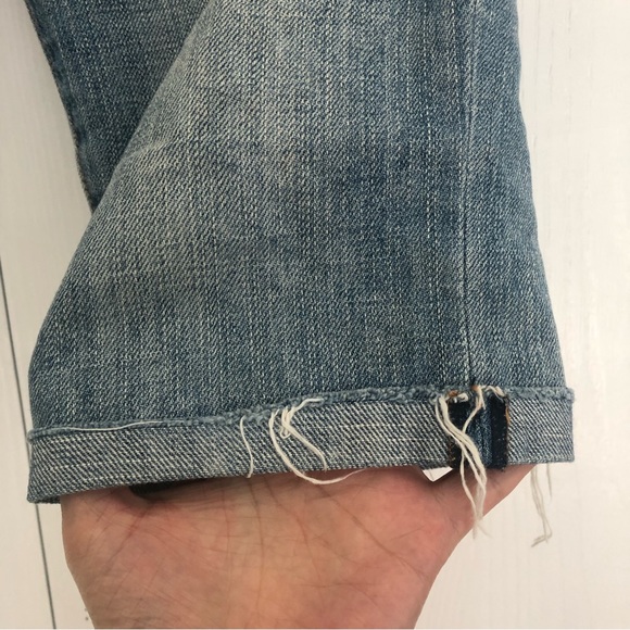 Abercrombie & Fitch mid rise light wash destroyed denim Bermuda shorts size 27 - Picture 4 of 12